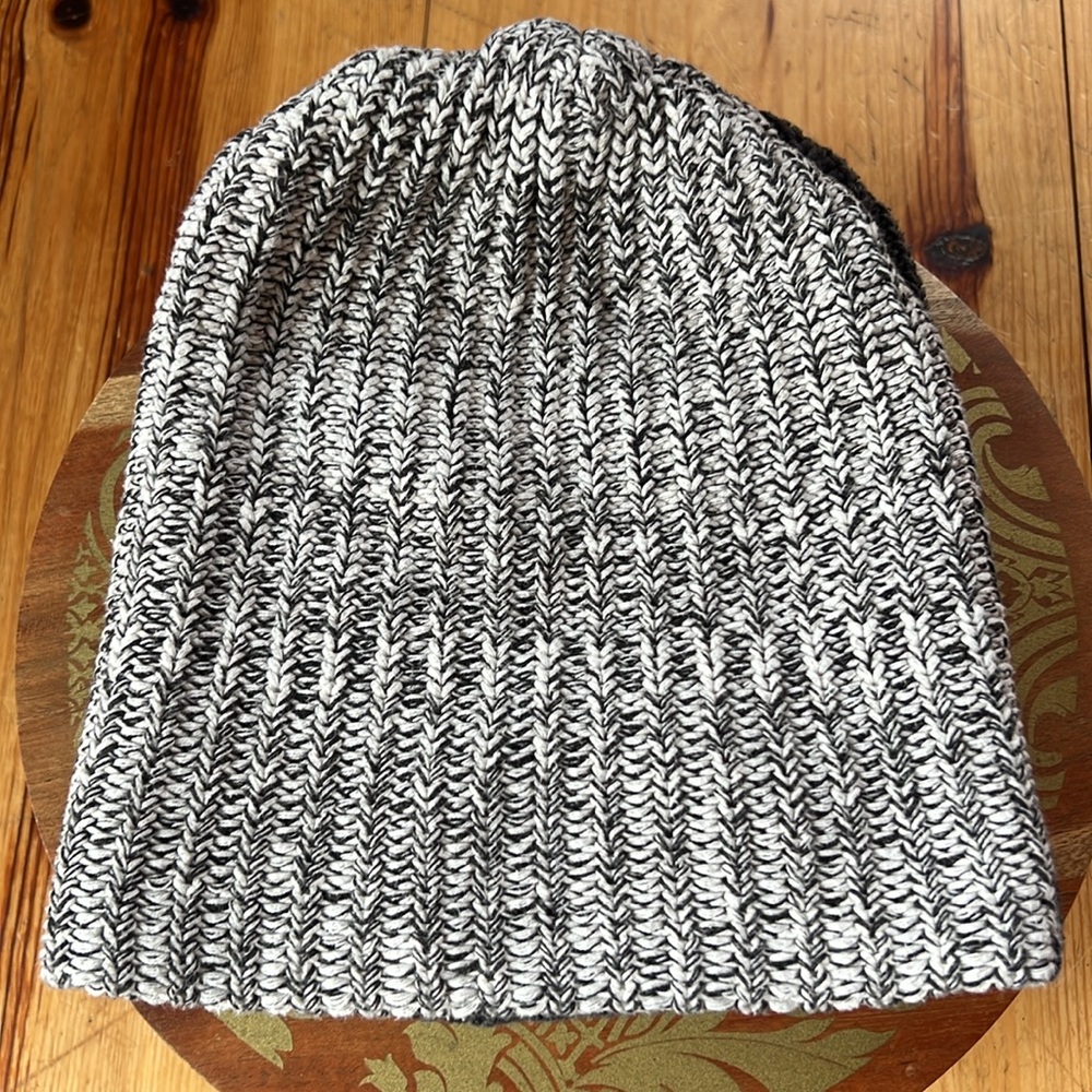 Set of 2 Love Your Melon Distressed Slouchy Beanies - Picture 4 of 16